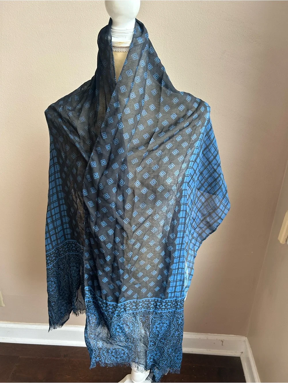 Rue 21 Womens Scarf Blue Floral Plaid Print New 5000-3102